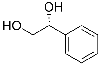 (S) - (+) -1-fenil-1, 2-etanodiol/C8h10o2 CAS 25779-13-9